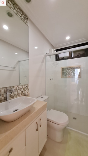 Imagem 9 de 21 de Praia Das Pitangueiras - Reformado - Mobiliado - 4 Dormitórios (2 Suítes) - Sala Para 3 Ambientes Com Sacada - 2 Vagas De Garagem - Prédio Com Lazer - Ap05722 - 69234298
