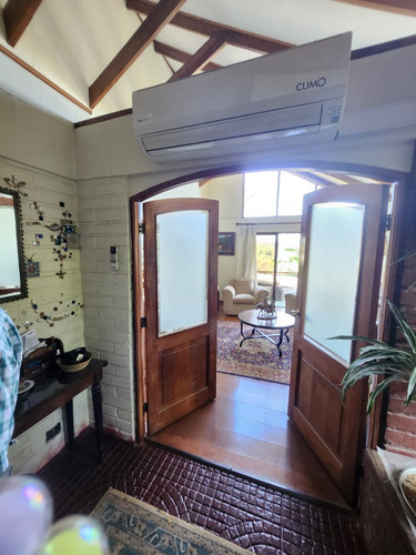 Broker Almendros Espectacular 5d-4b-sala Estar - Piscina