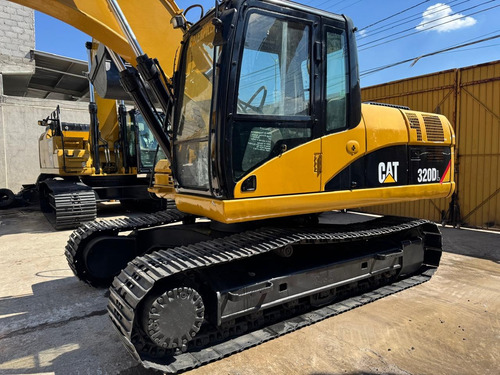 Excavadora Cat 320d L 2010 Recien Importad Caterpillar 320dl