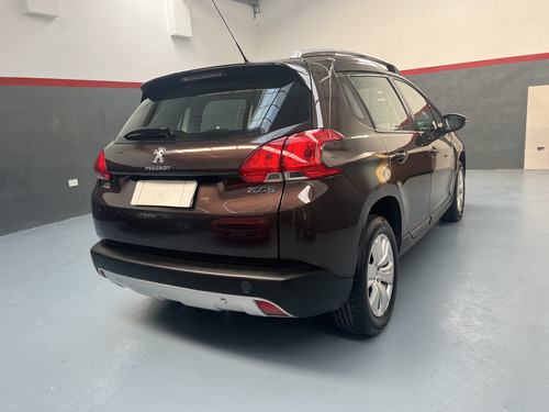 Peugeot 2008 1.6 Allure