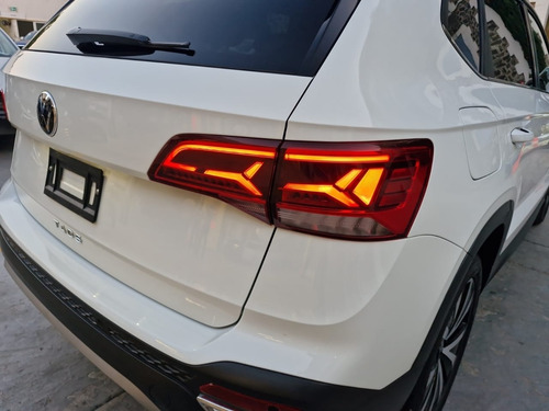 Volkswagen Taos 1.4 Tsi Highline At