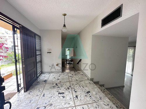 Casa En Renta Para Oficinas En Colonia Cuauhtemoc, Gusval