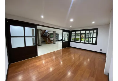 Casa En Arriendo En Rionegro Llanogrande