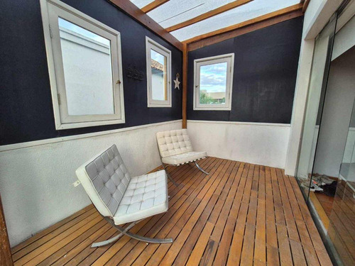 Casa En Venta - 7 Dormitorios 5 Baños - Berazategui