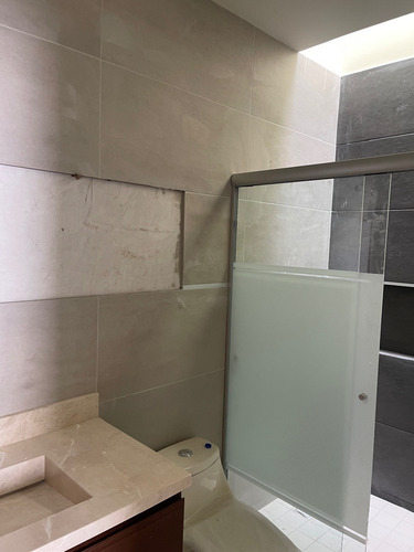 Imagen 13 de 30 de Hermosa Residencia En Pre-venta En Solares