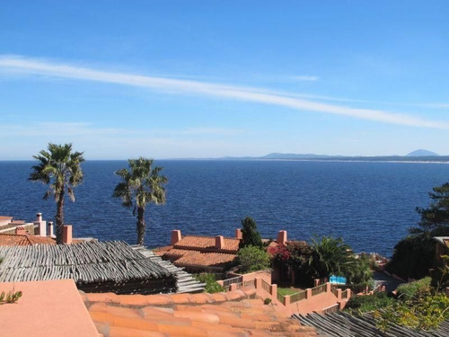 Imagen 1 de 10 de Excelente Casa En Complejo Marina Del Este