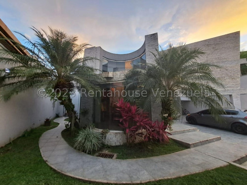 Cautivadora Casa En La Zona Top De La Ciudad Que Posee Increibles Vistas Altos De Guataparo