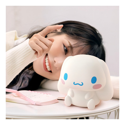 ¡ Mini Lámpara Nocturna Cinnamoroll Con Bonitos Ojos De