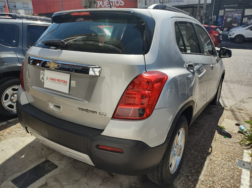 Imagen 10 de 15 de Chevrolet Tracker Ltz 4x2 2014