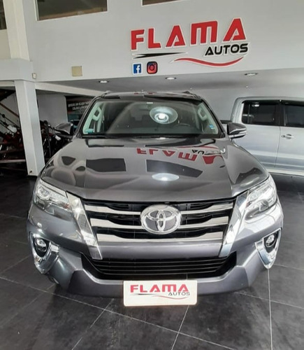 Toyota Sw4 At Srx 2.8 / 7 Asientos 2019 Permuto Financio