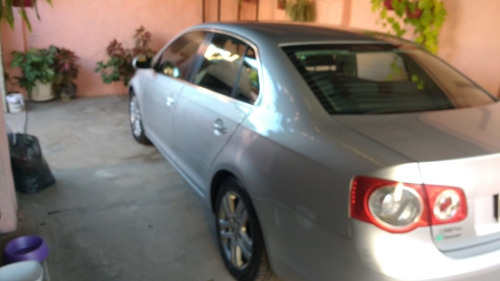 Volkswagen Vento 2.5 Advance Tiptronic 2007