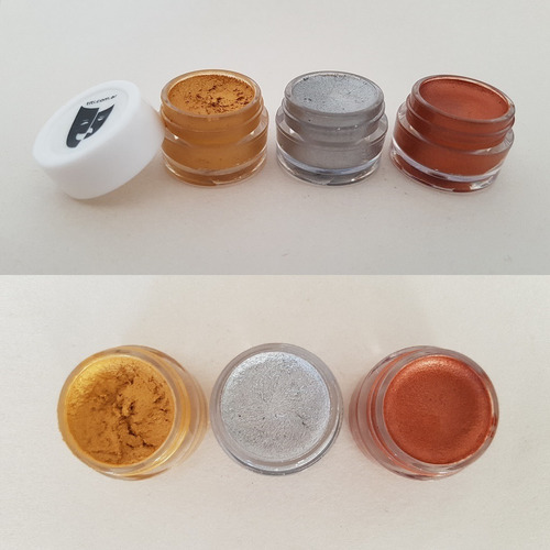 Imagen 2 de 2 de Base Cremosa Maquillaje Titi Kit 3x5gr Neto 15gr - Metal