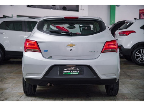 Chevrolet Onix 1.0 MPFI LT 8V FLEX 4P MANUAL