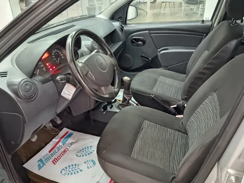 Renault Logan 1.4 Entry Familier Fii