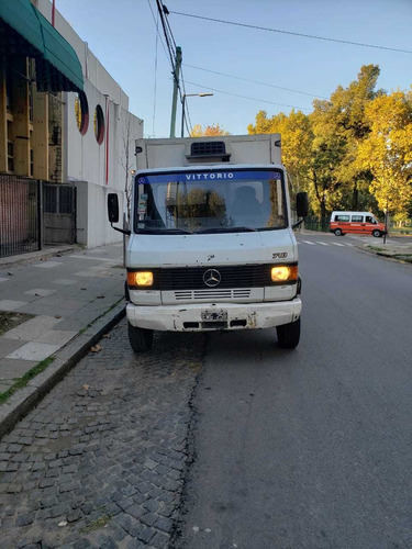 Mercedes Benz 710