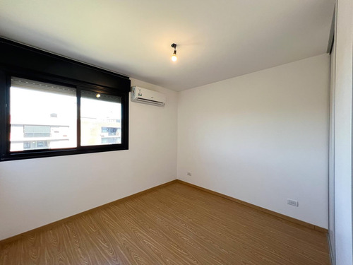 Departamento, Condo Palos Verdes, Dos Dormitorios, Balcón, Cochera, Plaza De Juegos.