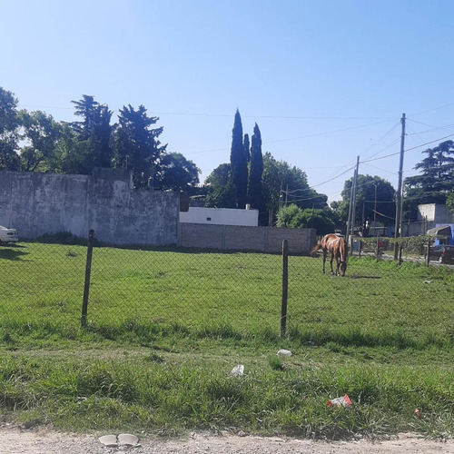 Terreno En Venta - 245mts2 - Tristán Suárez