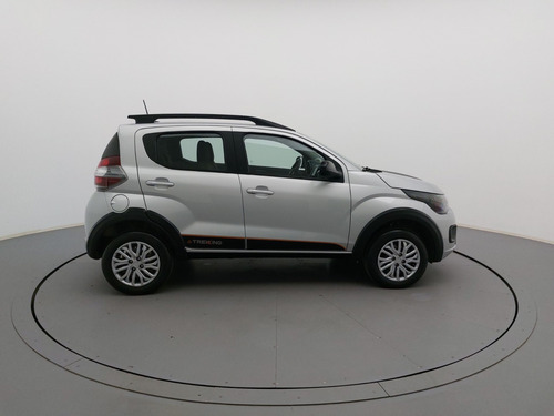 Fiat Mobi 1.0 EVO FLEX TREKKING MANUAL
