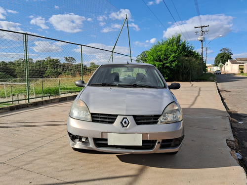 Renault Clio Sedan 1.0 16v Expression Hi-flex 4p