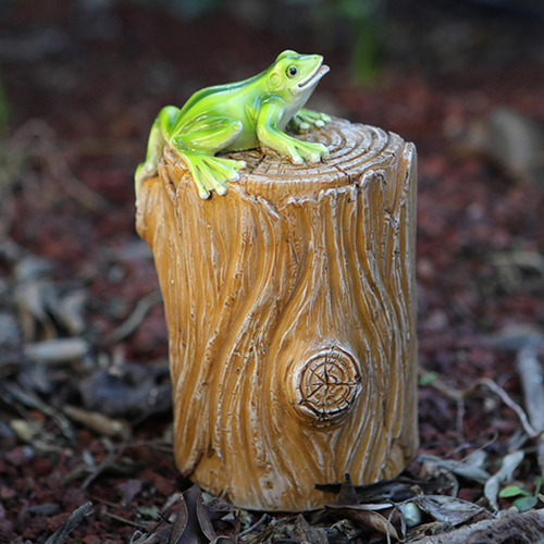 Caja De Llaves De Repuesto Para Estatua Al Rana 9x7x13,4cm