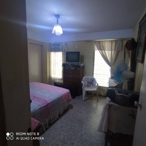 Imagen 7 de 10 de En Venta Apartamento En Centro De Maracay 04243368365