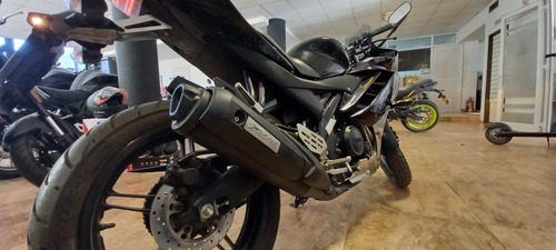 Imagen 11 de 15 de Yamaha R15 - Usado - Ahora 12/18