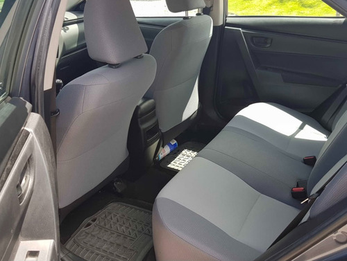 Toyota Corolla 1.8 Base Mt