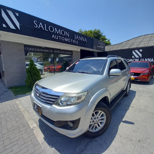 Toyota Fortuner 2.7l 4x2