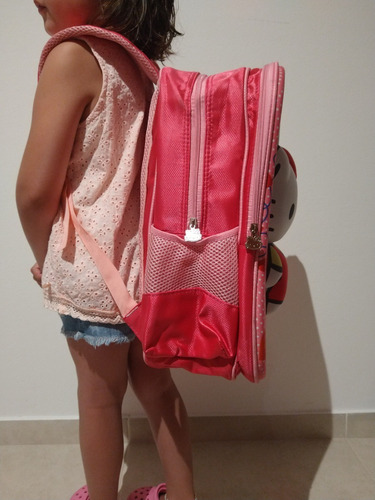 Mochila Hello Kitty Con Relieve