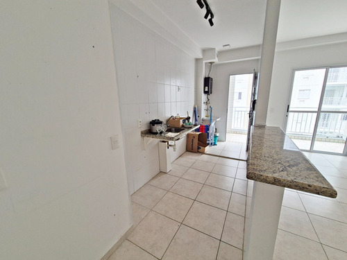 Apartamento 2 Dormitórios, Suíte, Sacada Envidraçada, Garagem, R$ 370 Mil, Em Praia Grande, Ap1390