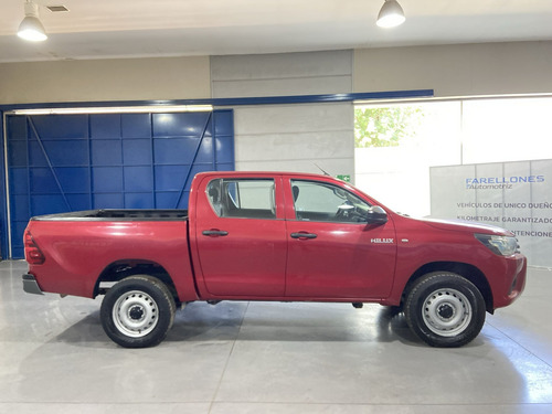 Toyota Hilux Dx 4x4 Lydc49