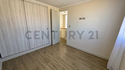 Se Arrienda Acojedora Casa En Costa Laguna