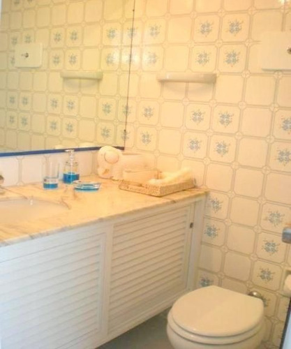 Apartamento En Venta De 3 Dormitorios En Peninsula