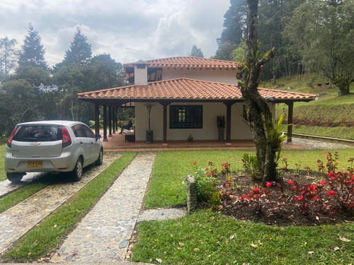 Casa Finca Con Amplia Habitación Principal Guarne La Brizuela
