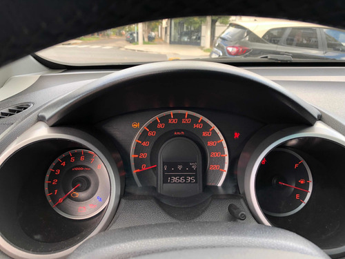 Imagen 12 de 12 de Honda Fit 2010 1.4 Lx-l Mt 100cv