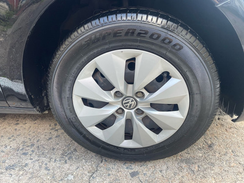 Volkswagen Voyage 1.0 Trend Tec Total Flex 4p