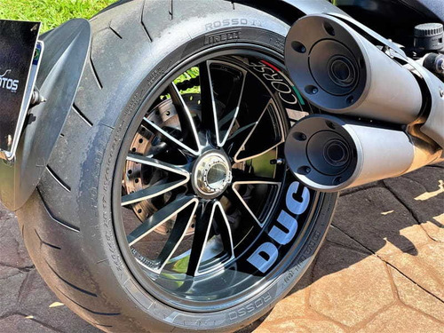 Imagem 7 de 11 de Ducati Diavel Dark Abs