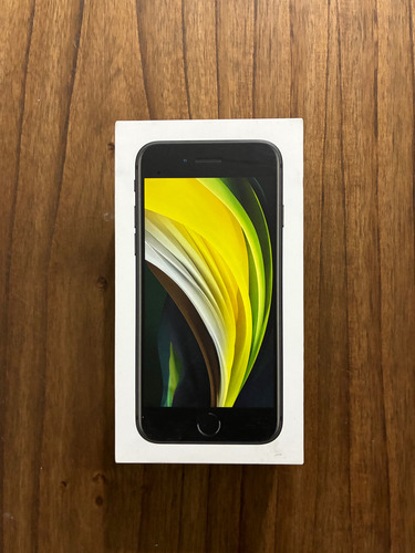 Iphone Se 2da Generación 2020 64gb Funda Regalo Negro