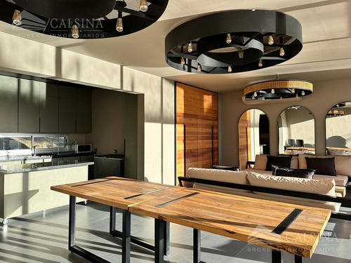 Casa En Venta En Housing Amalfi Barrio Golf De Villa Allende