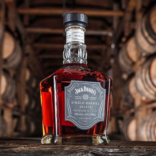 Imagem 2 de 4 de Whisky Jack Daniels Single Barrel Select Com Caixa 750 Ml
