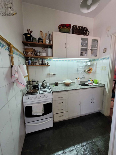 Imagen 8 de 14 de 3 Ambientes En Venta, Hiper Luminoso! Flores