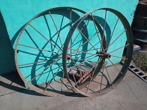 Par De Ruedas De Hierro Antiguas 1.06mt
