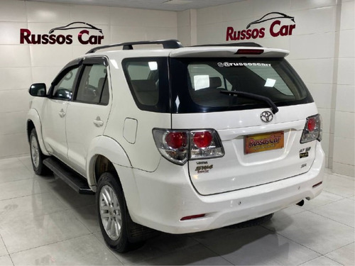 Toyota Hilux SW4 2.7 SR 4X2 16V FLEX 4P MANUAL