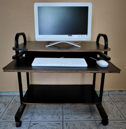 Computadora Hp All-in-one - 20-c020 (energy Star) (Usado)