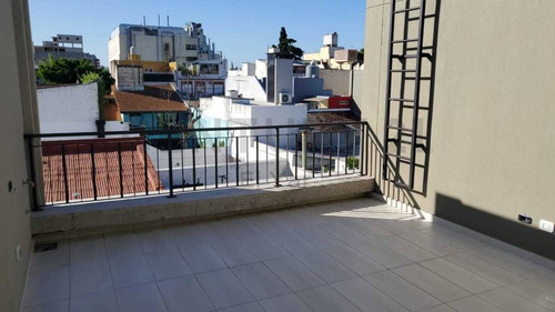 Imagen 18 de 26 de Venta Duplex Tres Ambientes Agronomía