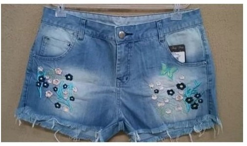 shorts jeans boyfriend desfiado