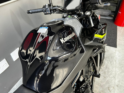 Kawasaki Z650 Abs 2024 - Único Dono - Revisões Em Concess.