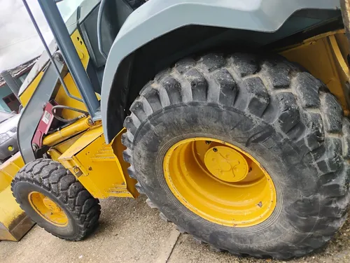 Jhon Deere 410j