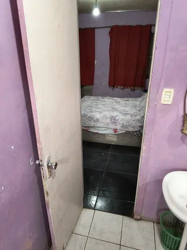 2 Casas ( Alvenaria E Madeira)