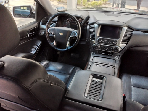Imagen 12 de 15 de Chevrolet Suburban 2017 5.4 Premier Piel 4x4 At